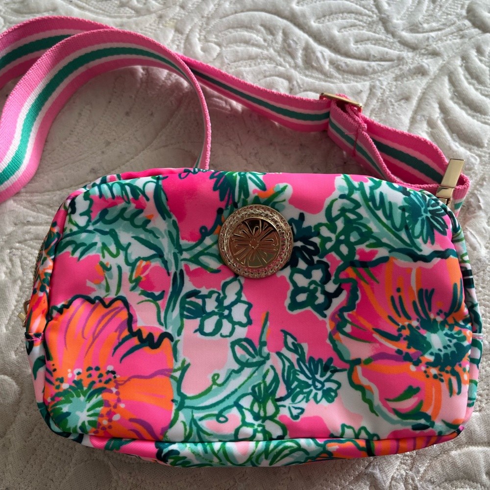 Lilly Pulitzer crossbody bag